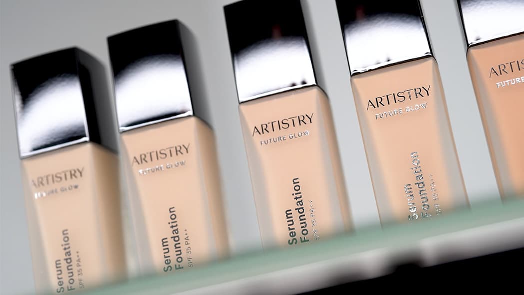 Podkład serum SPF 35 PA++ (Shell) video